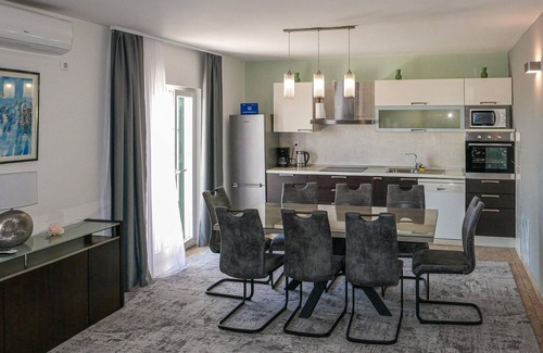 Kastel Sucurac House | Nice home in Kastel Sucurac with sauna