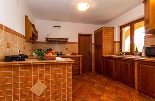Stanisovi House | Nice home in Koromacno