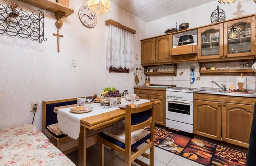 Krivi Put House | Nice home in Krivi Put with WiFi