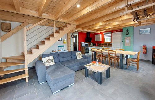 La Longeville House | Nice home in La Longeville with WiFi