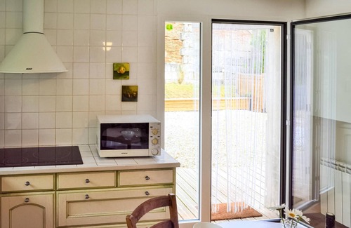 Laruscade House | Nice home in Laruscade with WiFi