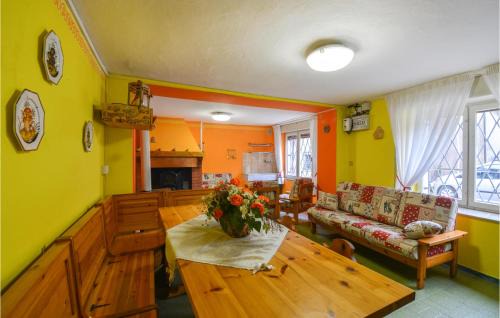 Lusiana House | Nice Home In Lusiana With Wifi