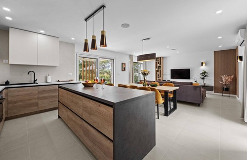 Marasi House | Nice home in Marasi with WiFi