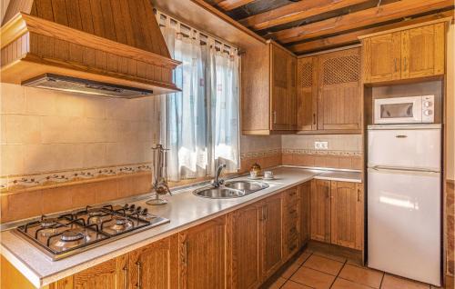 Mecina Bombaron House | Nice Home In Mecina Bombarón With Wifi