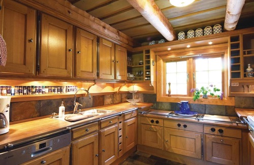 Nol House | Nice home in Nol with house sea view