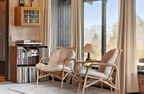 Klint House | Nice home in Nykøbing Sj with kitchen