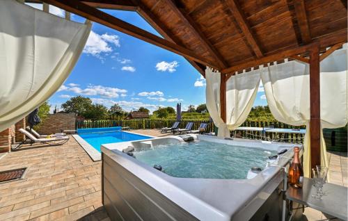 Klostar Podravski House | Nice Home In Prugovac With Sauna