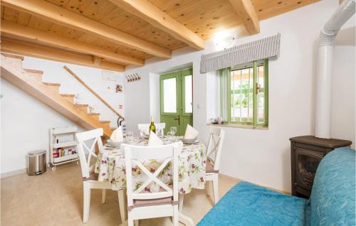 Punta Kriza House | Nice Home In Punta Kriza With Kitchen