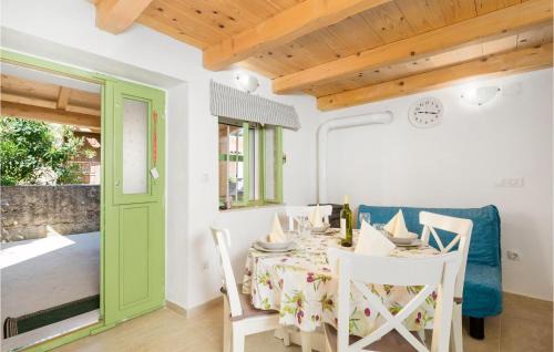 Punta Kriza House | Nice Home In Punta Kriza With Kitchen