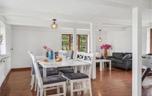 Sollested House | Nice Home In Søllested With Sauna