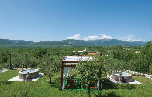Sestanovac House | Nice Home In Sestanovac With Kitchen