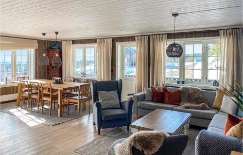 Sjusjoen House | Nice Home In Sjusjøen With Sauna