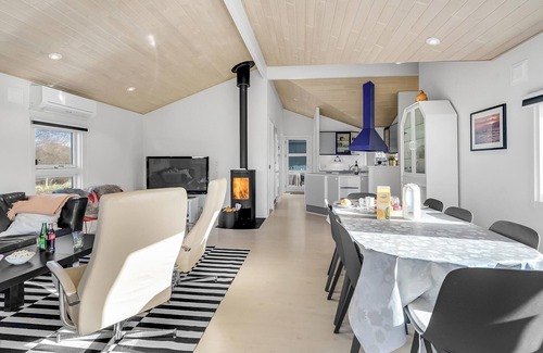 Sklskr House | Nice home in Skælskør with sauna