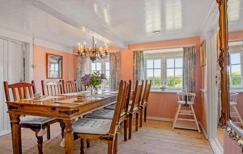 Tønder Municipality House | Nice Home In Skærbæk With Wifi