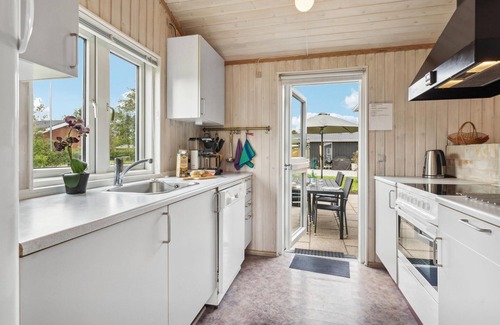 Skovmose House | Nice home in Sydals with WiFi