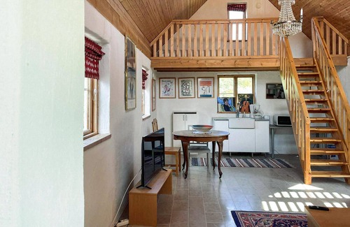 Tingstade House | Nice home in Tingstäde with WiFi