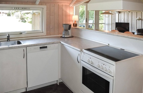 Hov House | Nice home in Tranekær with WiFi
