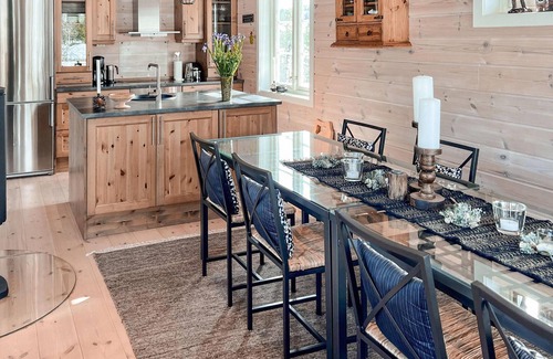 Rollag House | Nice home in Veggli with WiFi