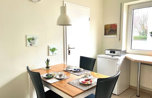 Burgeresch Apartment | Nice living in a quiet and central location - 2 bedrooms/WM/TR/1 car parking space