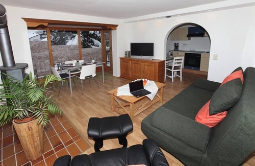 Mittenwald House | Nice, lovingly completely renovated apartment right below the Karwendel.