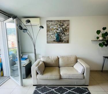 Pasteur Apartment | Nice modern flat