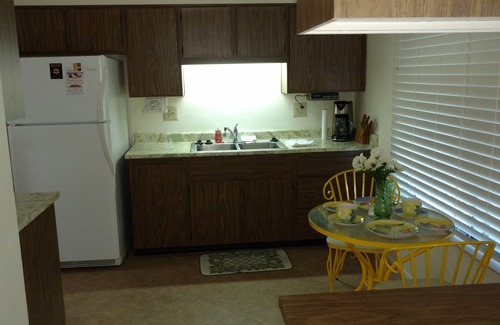 Sun City House | Nice quiet getaway home in Sun City!