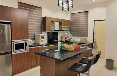 Tangkak Apartment | Nice semi D house at Tangkak