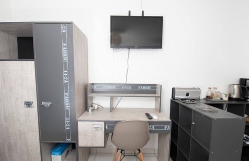 Sainte-Clotilde Apartment | Nice studio of 25 m2, perfectly arranged, located in Saint Denis