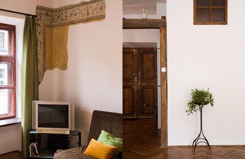 Stare Miasto House | Nicholas Studio, medieval charm by the Main Square
