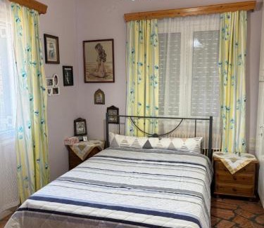 Nafpaktos House | Nidi House