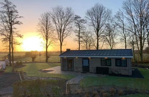 Hulshorst Ski Chalet | Nieuw! 6-persoons chalet aan het Veluwemeer dichtbij Harderwijk, Amersfoort en Zwolle