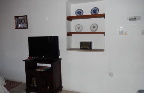 Agios Athanasios Apartment | Niki's House