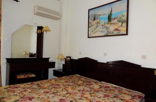 Pefki Apartment | Nikos Apartments