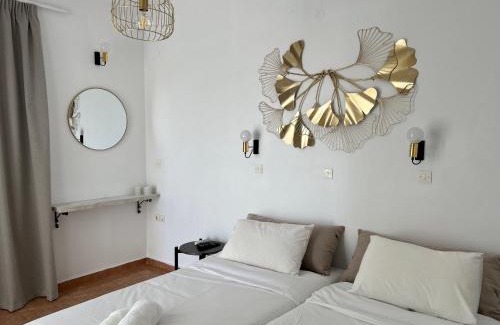 Livadia Apartment | Nikos studios