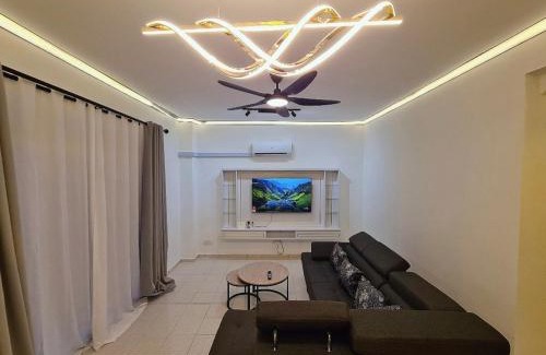 Nilai House | Nilai Modern Homestay 4R3B-12PAX