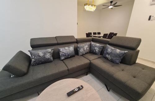 Nilai House | Nilai Modern Homestay 4R3B-12PAX