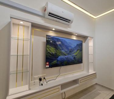 Nilai House | Nilai Modern Homestay 4R3B-12PAX