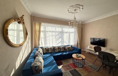 Cumhuriyet Apartment | Nilar Apartments Flat in şişli