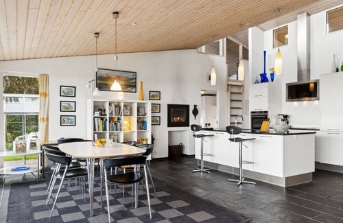 Skodshoved House | "Nilson" - 50m from the sea by Interhome