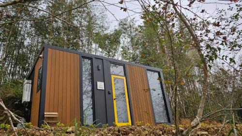 Wufeng House | Ninekm Forest Wilderness X by Tiny Away