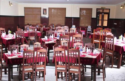Chittilapilly Hotel | Nirmallyam Residency Hotel