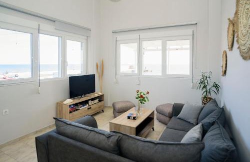 Gra Lygia Apartment | Nirou Studio by the beach