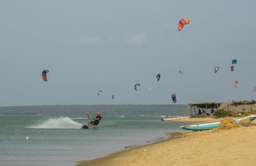 Kudawa Resort | Nirukthie Beach Resort & Restaurant