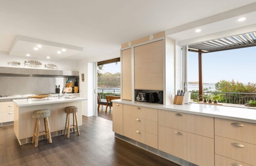 Mollymook House | Nirvana - Beach front house in Mollymook