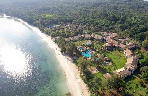 Lagoi Resort | Nirwana Resort Hotel