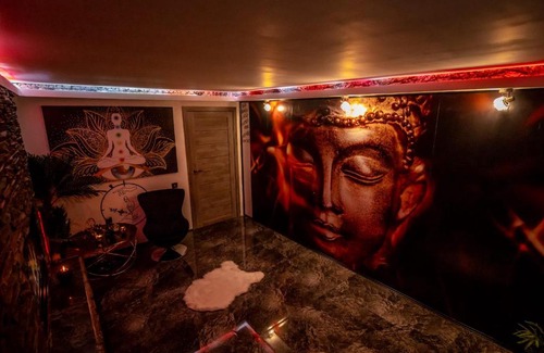 Targoviste Apartment | Nisha Sanctuary