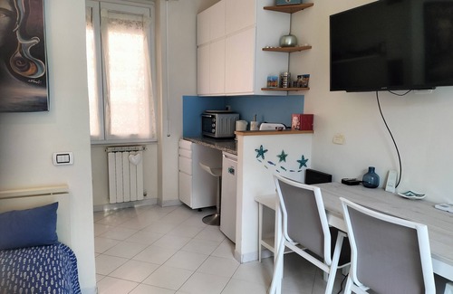Borgo Antico Apartment | Nives Cosy Apartment in the Center with terrace and A/C