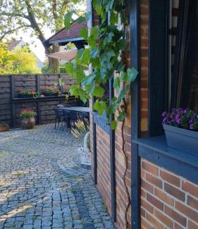 Swiebodzice House | Noclegi na Łącznej