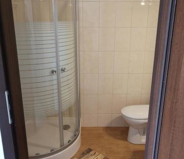 Kajetany House | noclegi u Adama