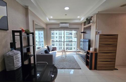 Kelapa Gading Barat Apartment | Noho Suites 2BR Mall of Indonesia, 4 Pax, free Netflix